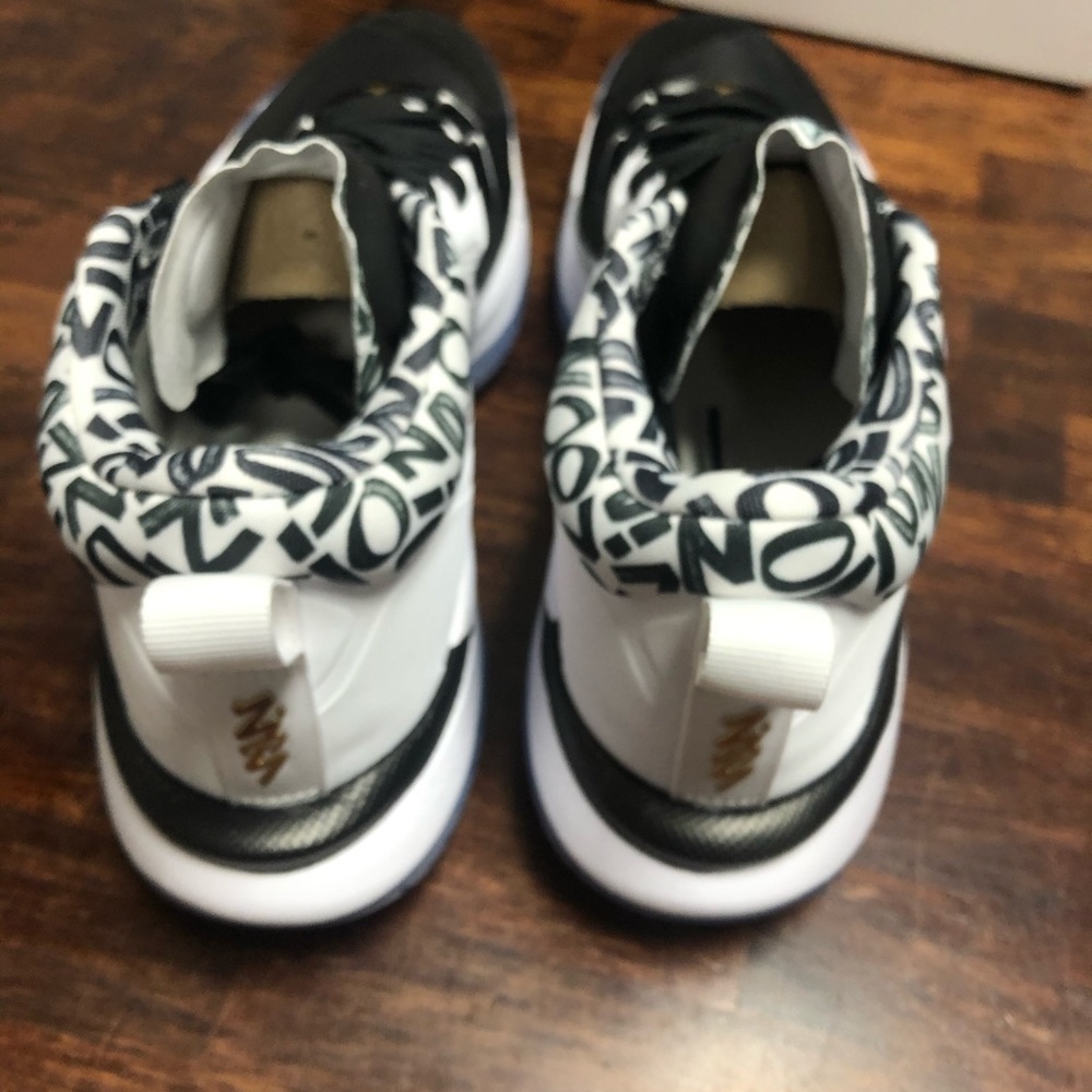 Nike Air Jordan Zion Williamson 1 Black/White Oreo All NEW - Picture 10 of 12